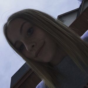 Meet your Posher, Ava